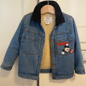 Denim jacket with Sherpa lining